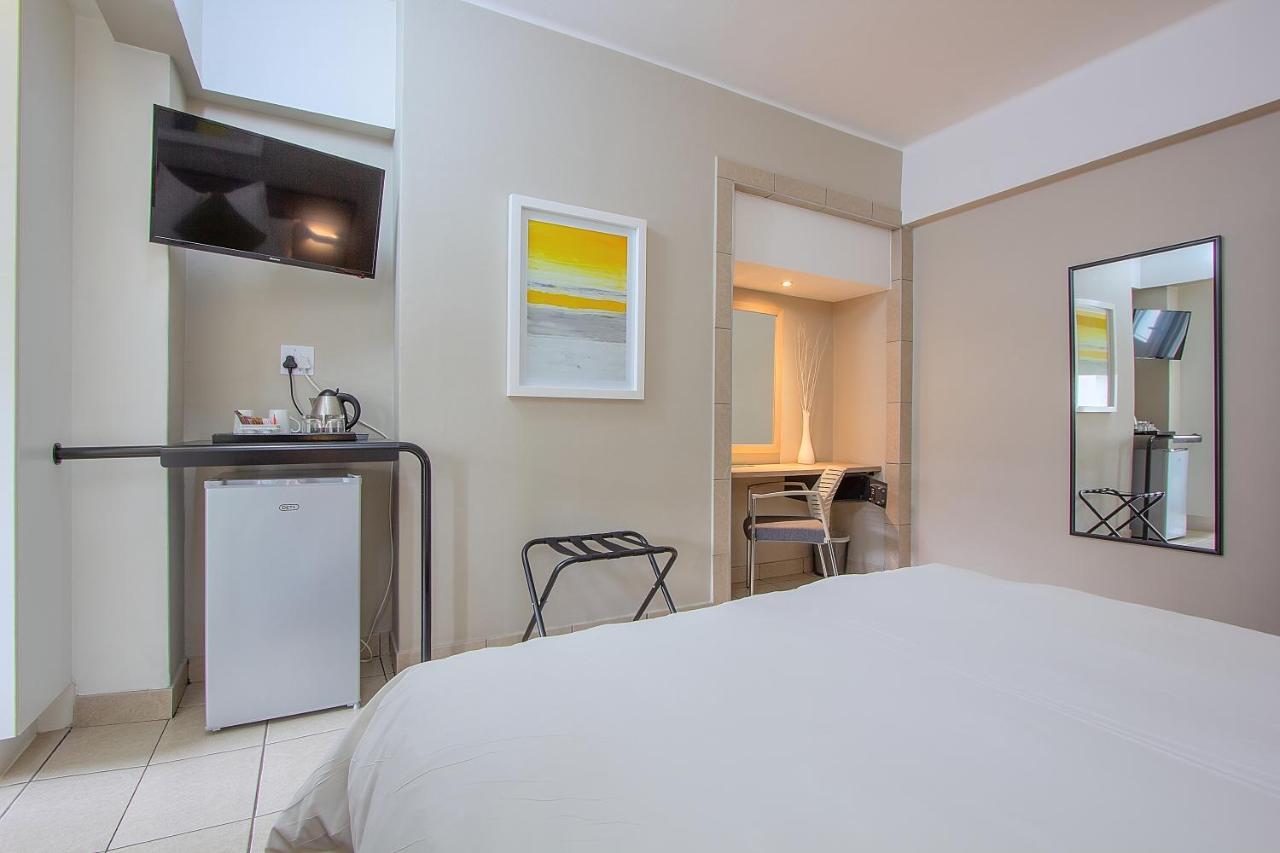 The Park Lodge Hotel Претория Экстерьер фото