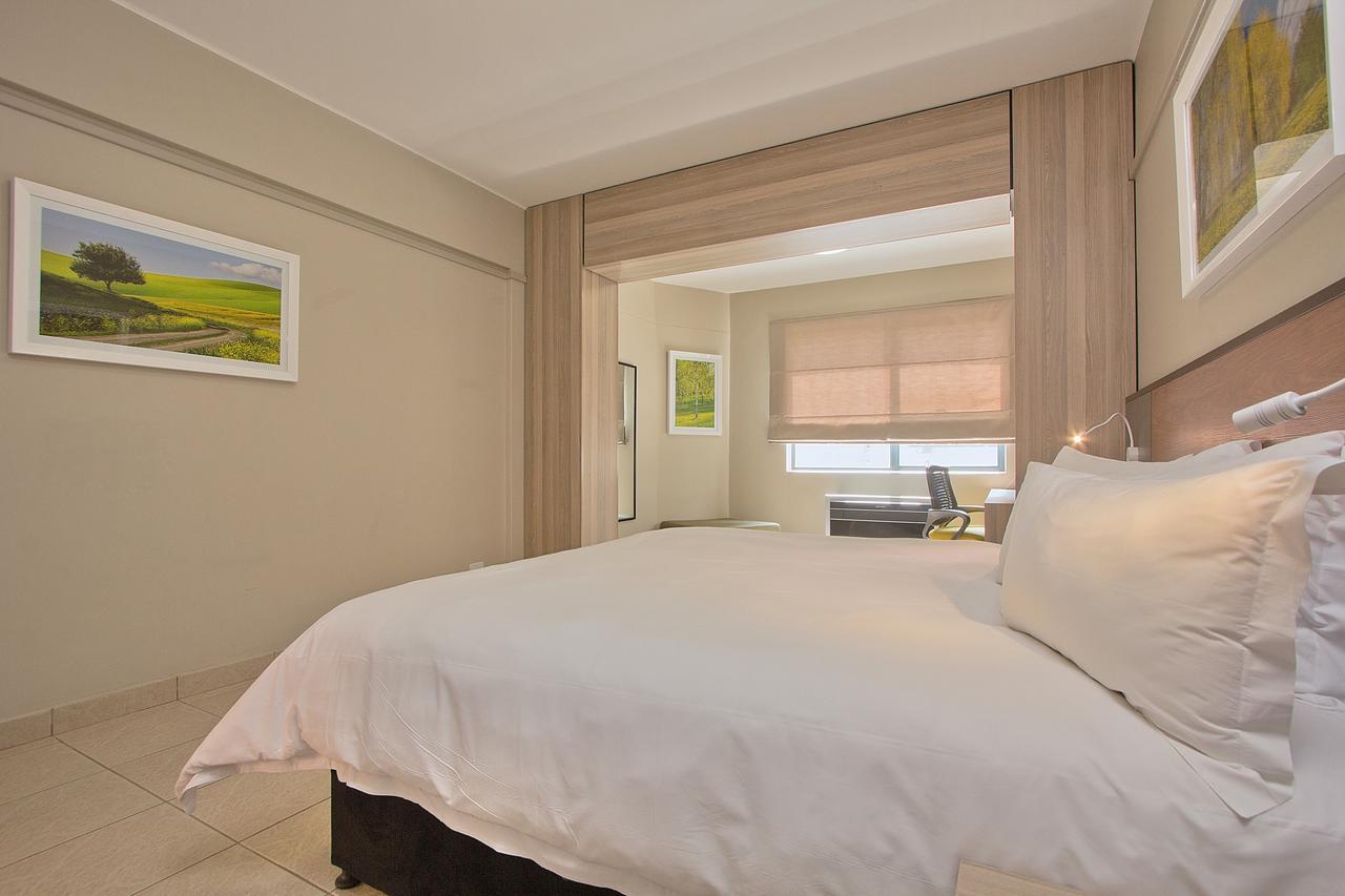The Park Lodge Hotel Претория Экстерьер фото